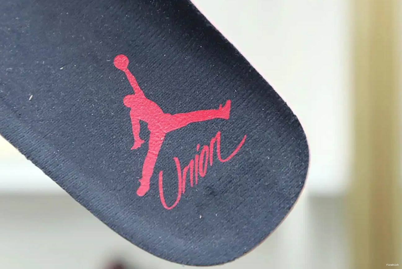 LA AIR UNION RETRO 4 NOIR' JORDAN X 'OFF 0605